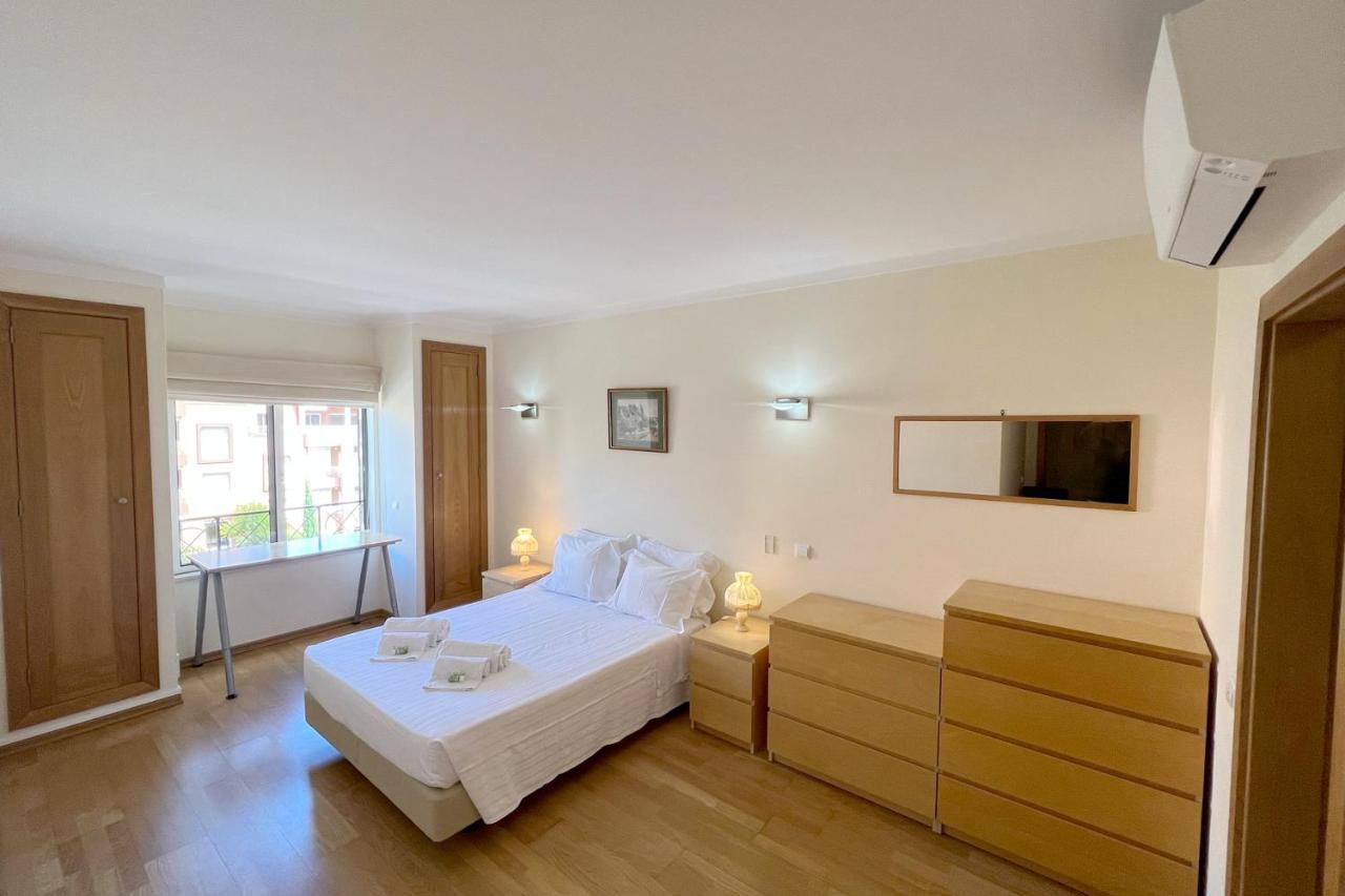 Apartment By The Beach With Parking And Wifi By Amcf Portimão Exterior foto